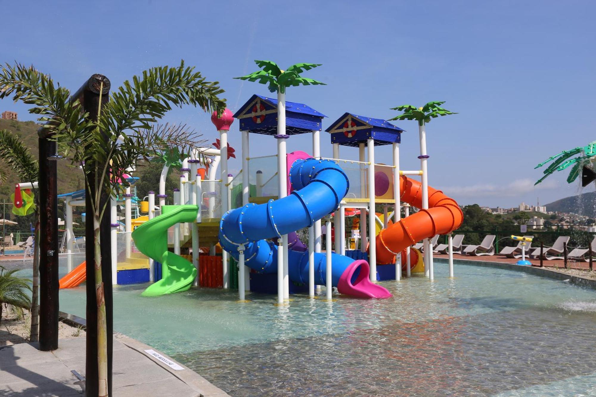 Hotel Golden Park All Inclusive Pocos De Caldas By Nacional Inn Екстериор снимка Aquabeat Waterpark